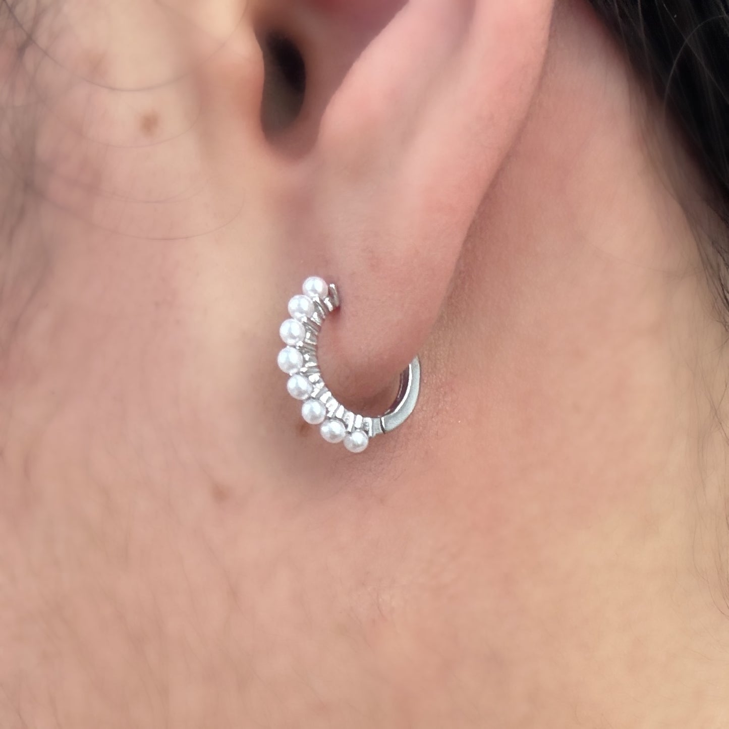 Hoop Earring with Pearls